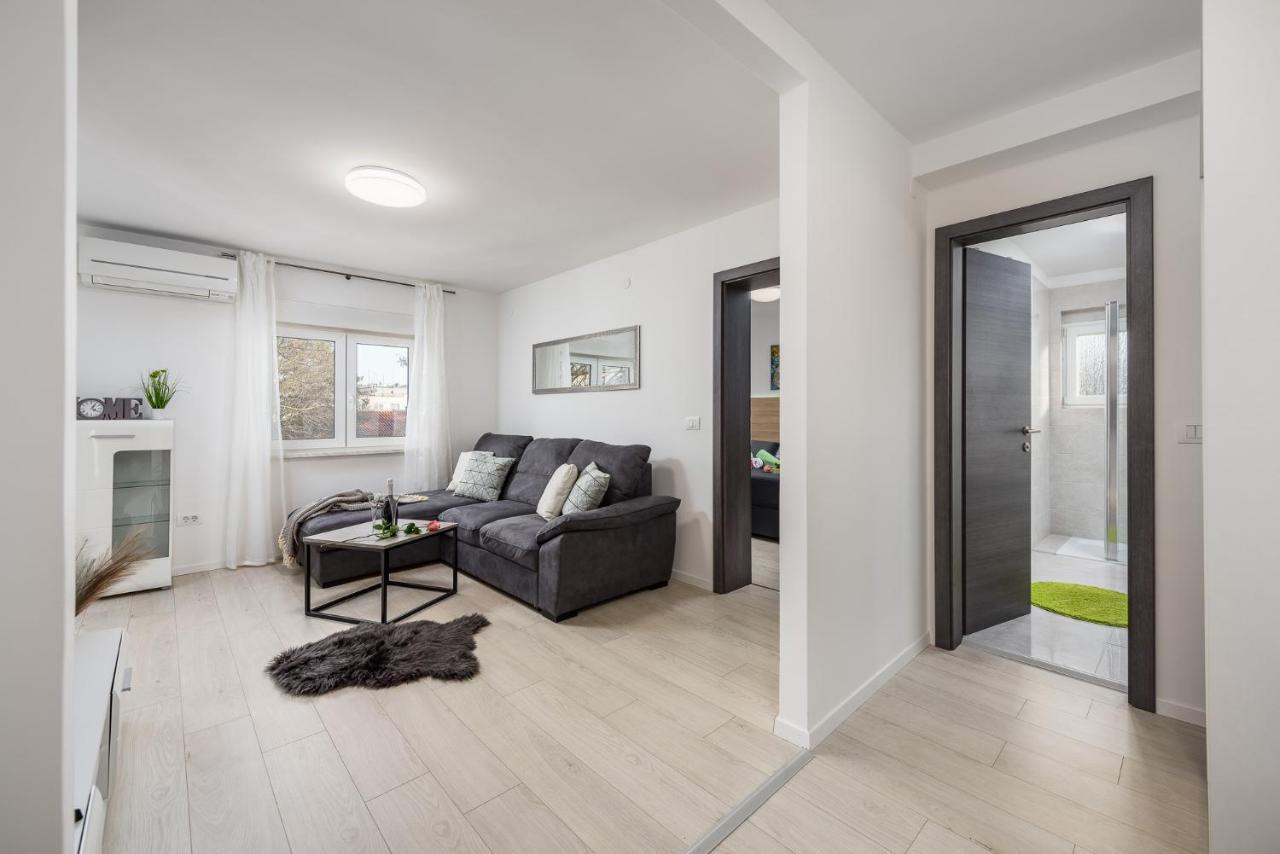 Apartment S&M Heart Of PUY Exterior foto