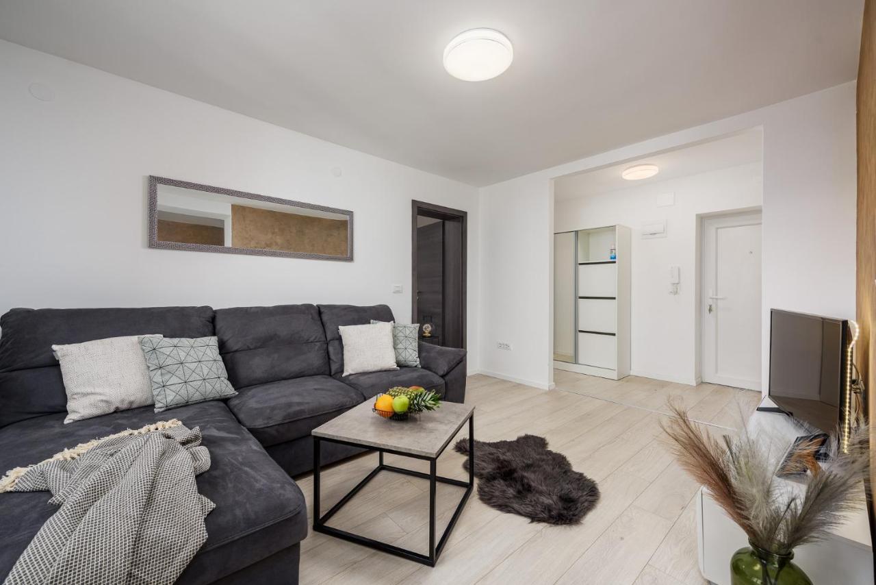Apartment S&M Heart Of PUY Exterior foto